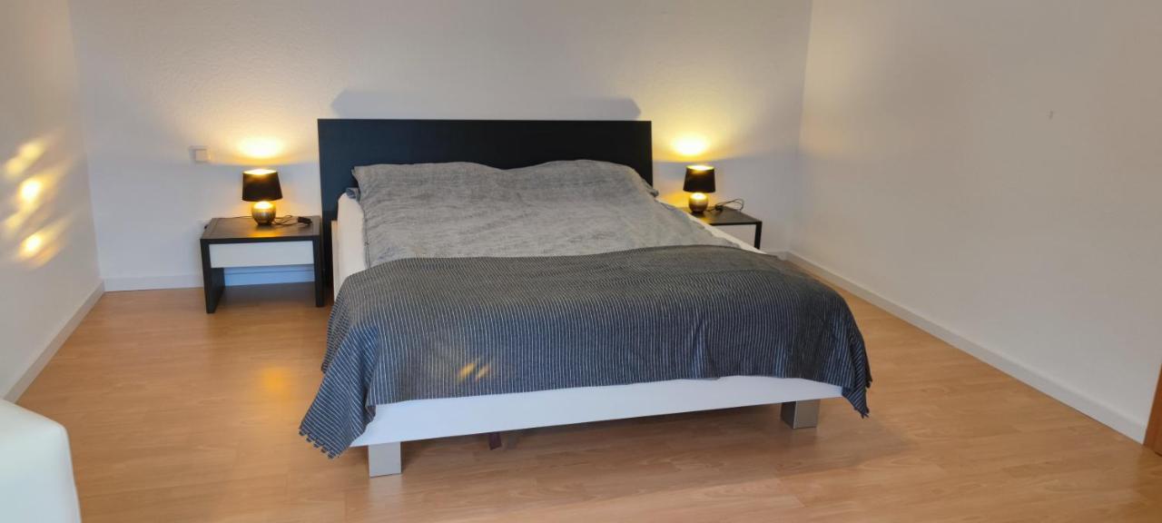 Moderne Ferienwohnung Lindlar, Dorf- Und Waldnah, Gratis W-Lan, Nr エクステリア 写真