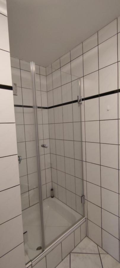 Moderne Ferienwohnung Lindlar, Dorf- Und Waldnah, Gratis W-Lan, Nr エクステリア 写真
